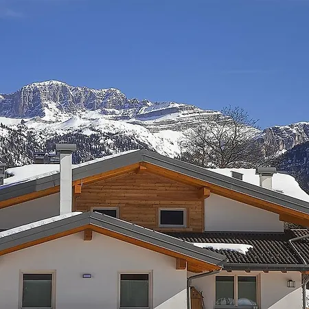 Dolomiti Di Brenta House Apartment Madonna di Campiglio